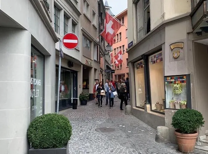 بيت شباب Friendly *